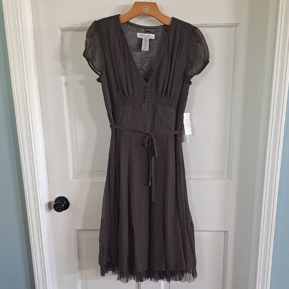 NWT Nine West 100% Silk Truffle Chocolate Brown Midi Dress Sleeves Delicate Doll